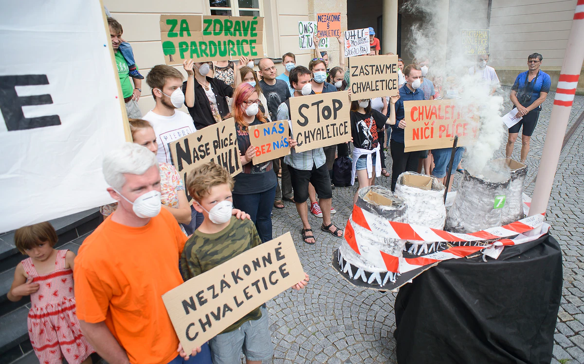 2016_07_19_demo_chvaletice_zewlakk-8992