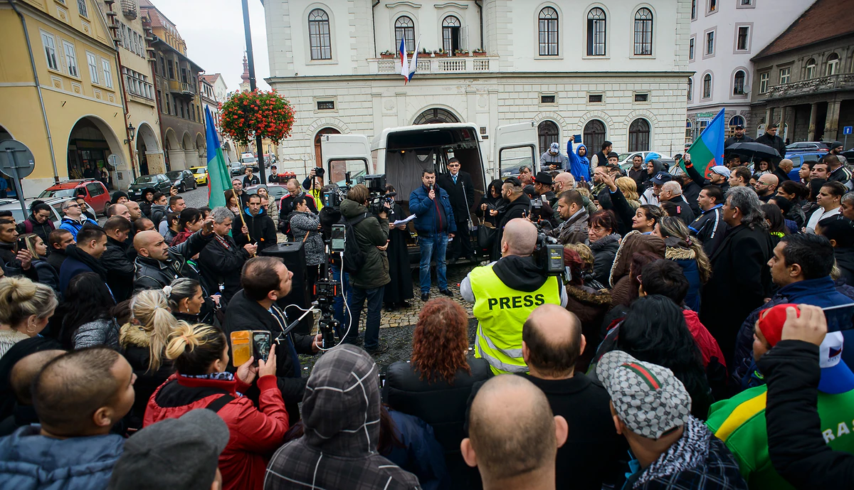 2016_10_27_zatec_romove_jsou_lide_zewlakk_-7336