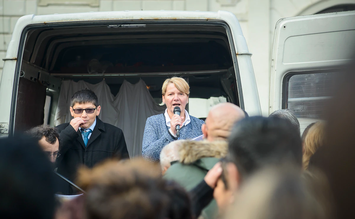 2016_10_27_zatec_romove_jsou_lide_zewlakk_-7415