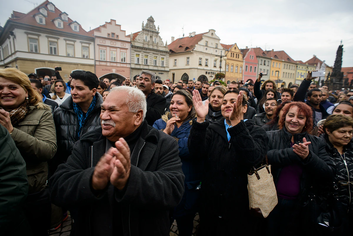 2016_10_27_zatec_romove_jsou_lide_zewlakk_-7550