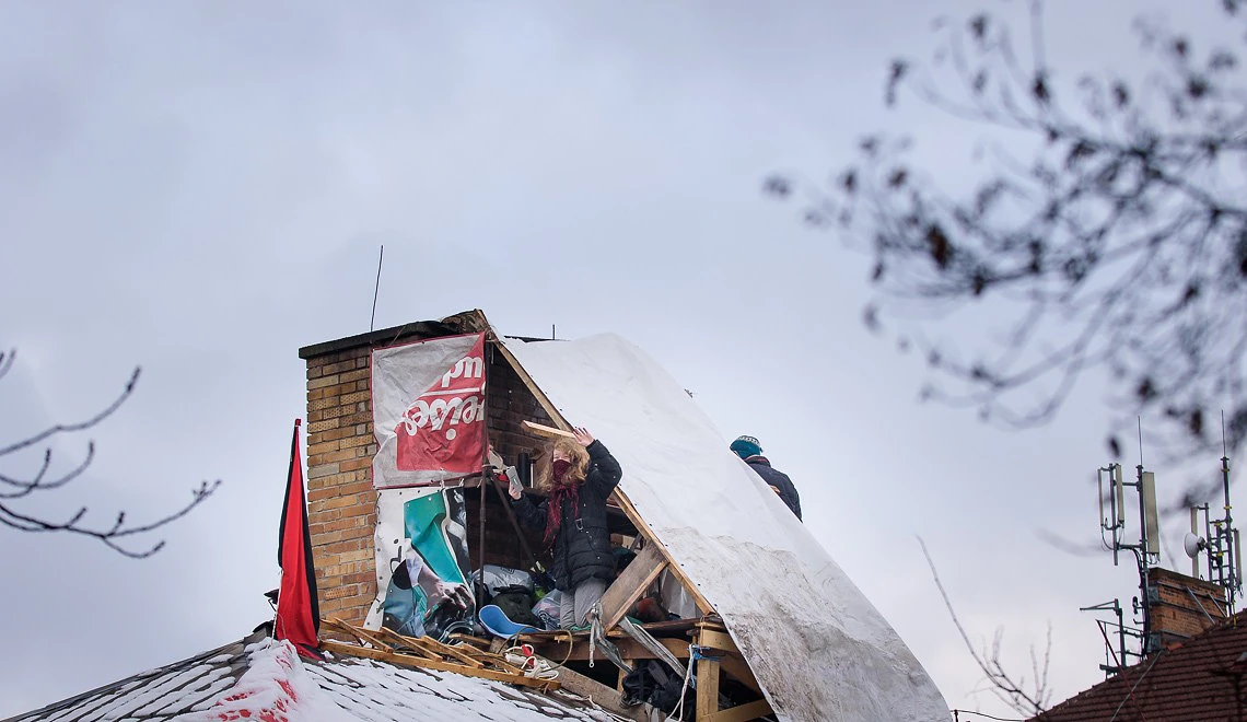 2019 01 10 klinika pokus o vyklizeni 1140px zewlakk 8785