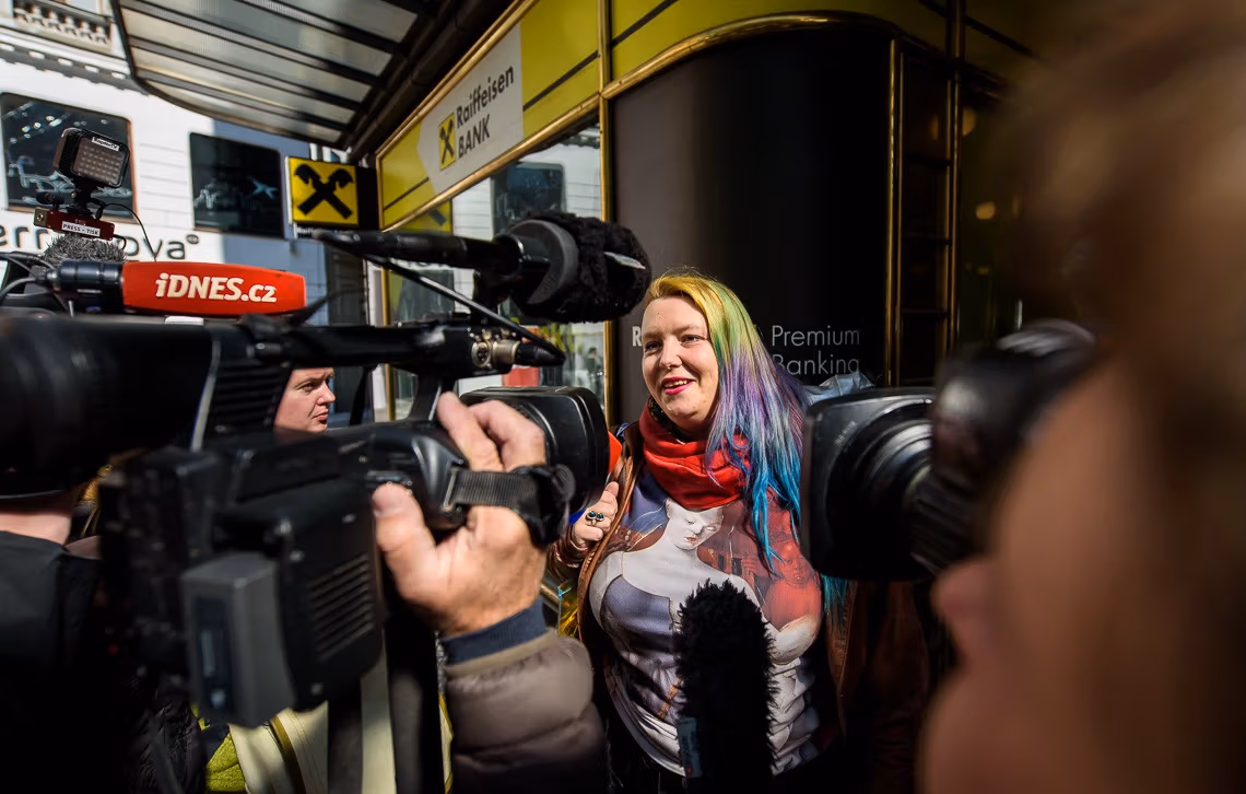 2019 04 15 kojeni v bance 1140px zewlakk 3777