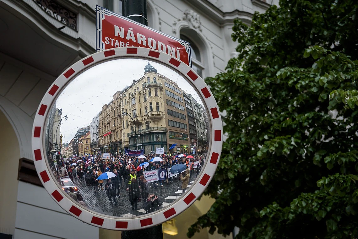 2019 04 29 demo proti benesove 1140 zewlakk 6514
