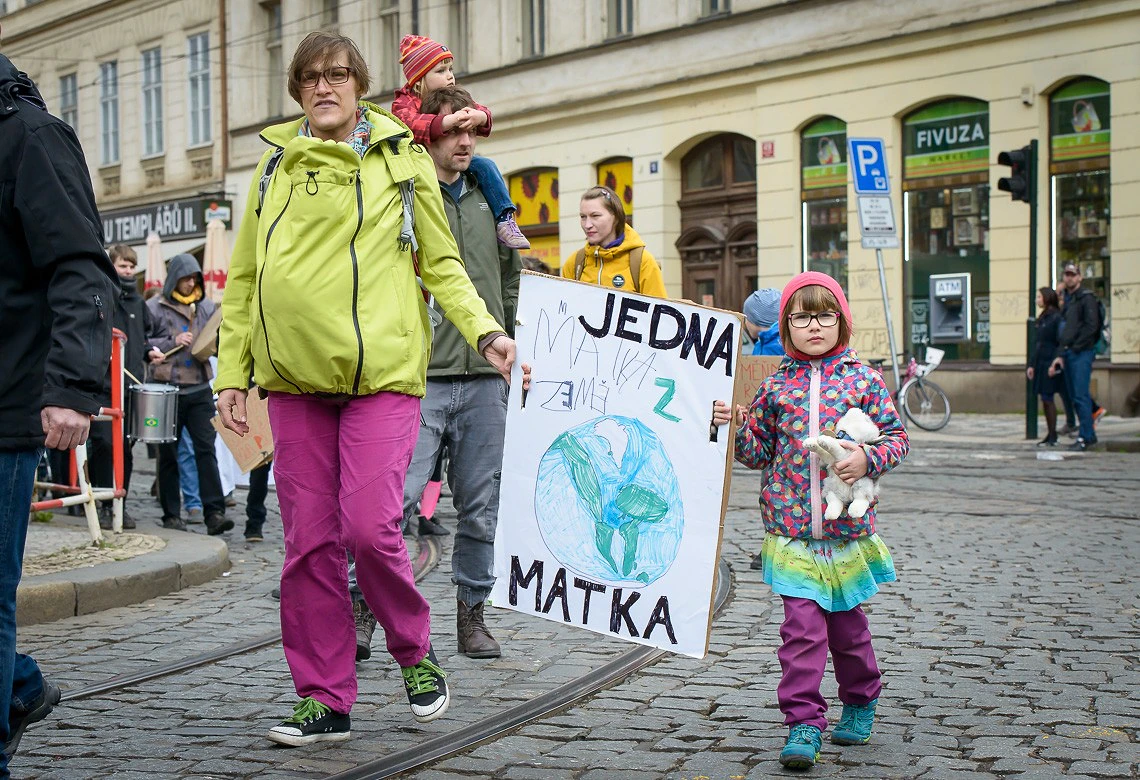 2019 05 12 pochod rodicu 1140 zewlakk 4184