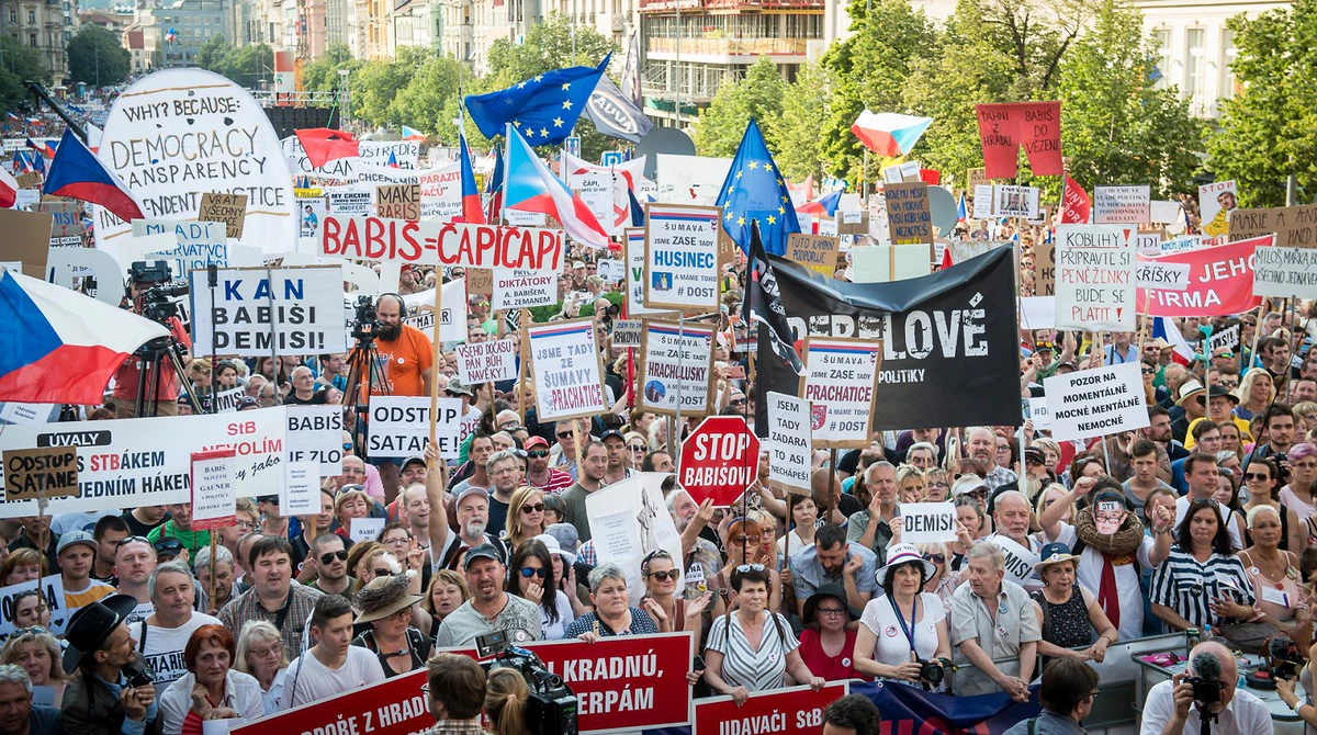 2019 06 04 demo vaclavak 1920 zewlakk 6341