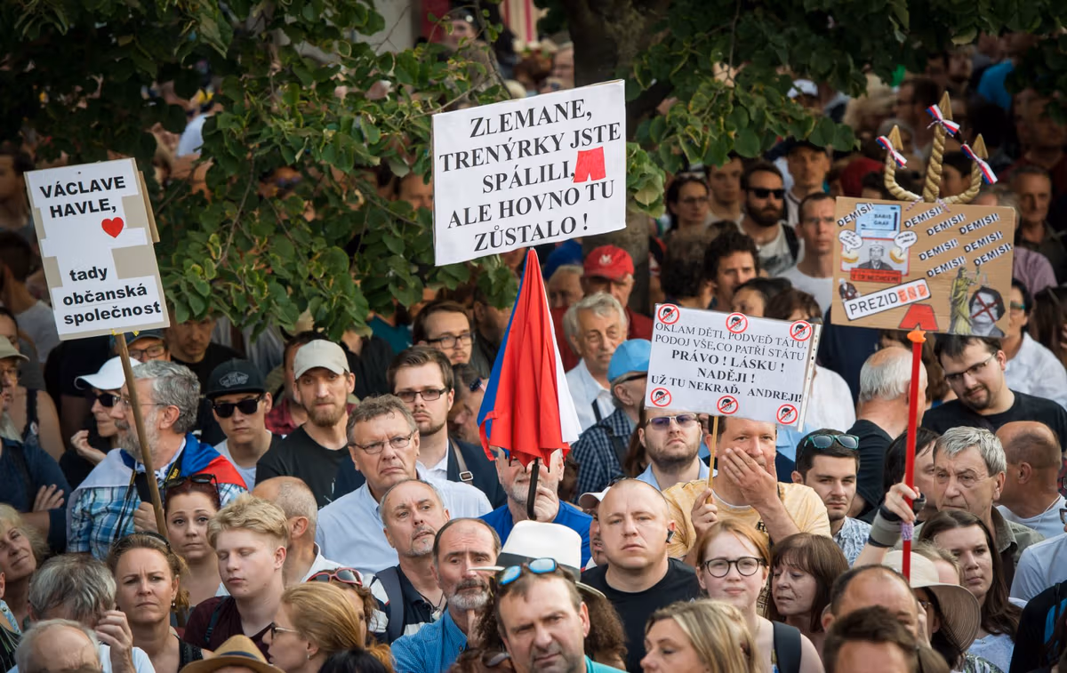2019 06 04 demo vaclavak 1920 zewlakk 6355
