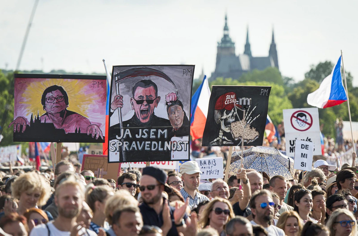 2019 06 23 demo letna 1920 zewlakk 1366
