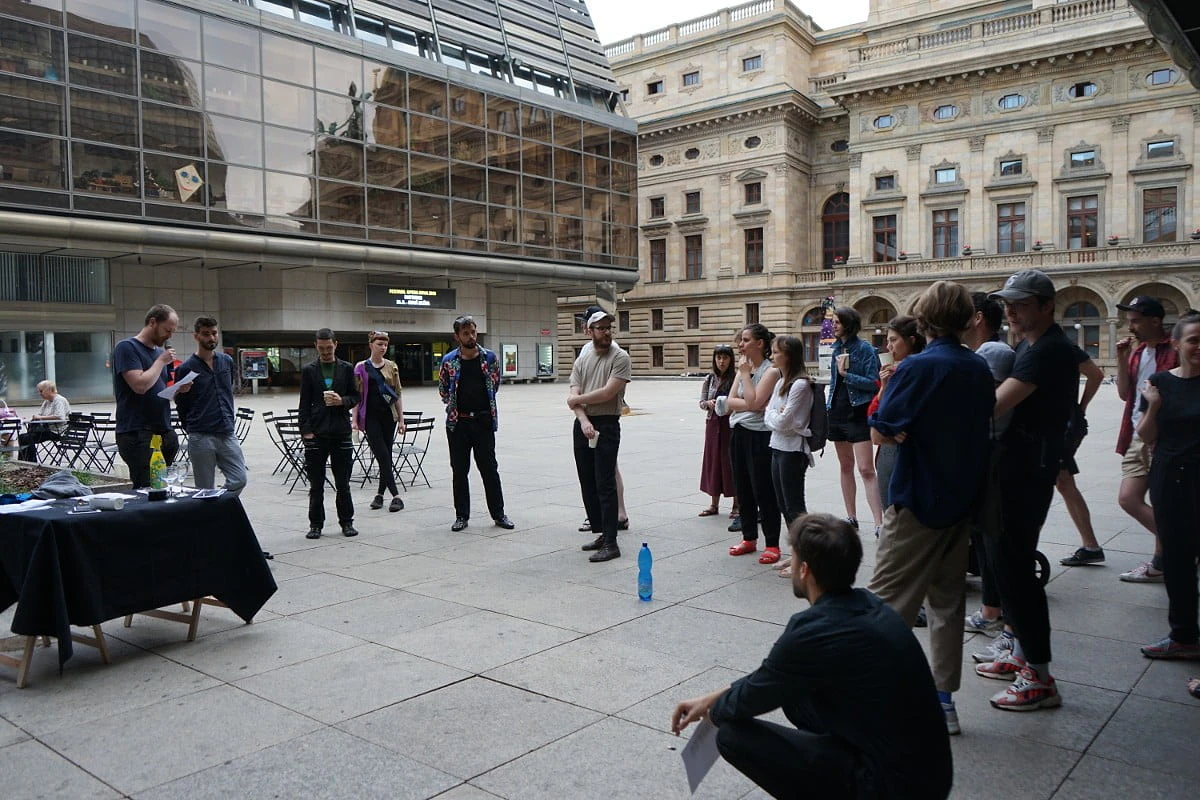 Fotogalerie: Protest proti artwashingu 4 DSC00564