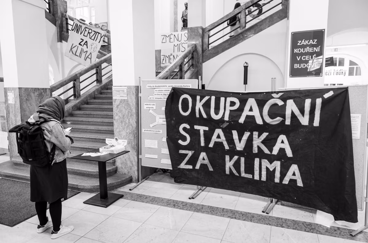 2019 11 12 okupacni stavka 1920 zewlakk 5519