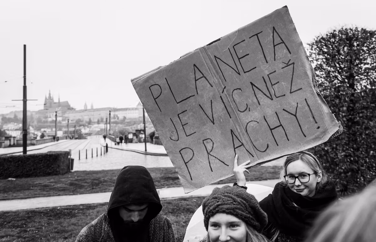 2019 11 12 okupacni stavka 1920 zewlakk 5591