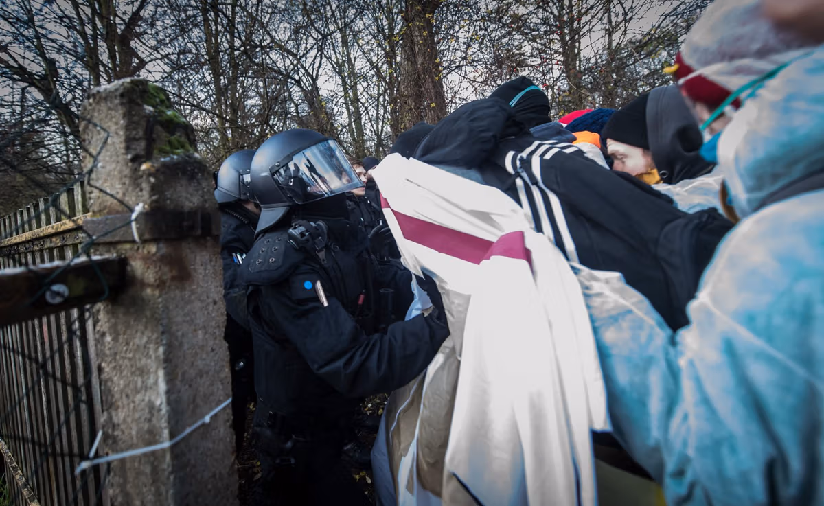 2019 11 30 ende gelende 2400 zewlakk 1112