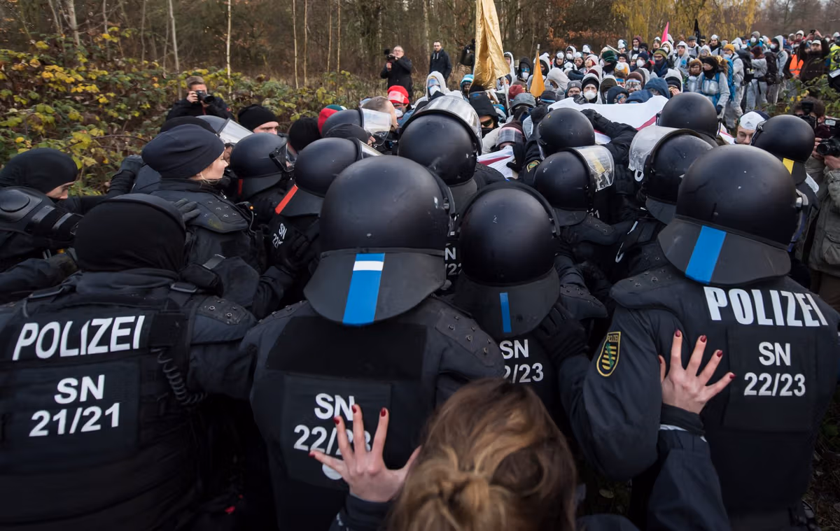 2019 11 30 ende gelende 2400 zewlakk 1168