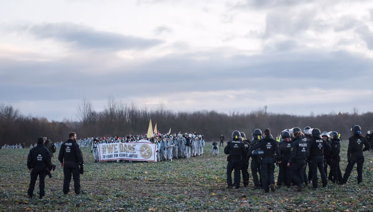 2019 11 30 ende gelende 2400 zewlakk 1244