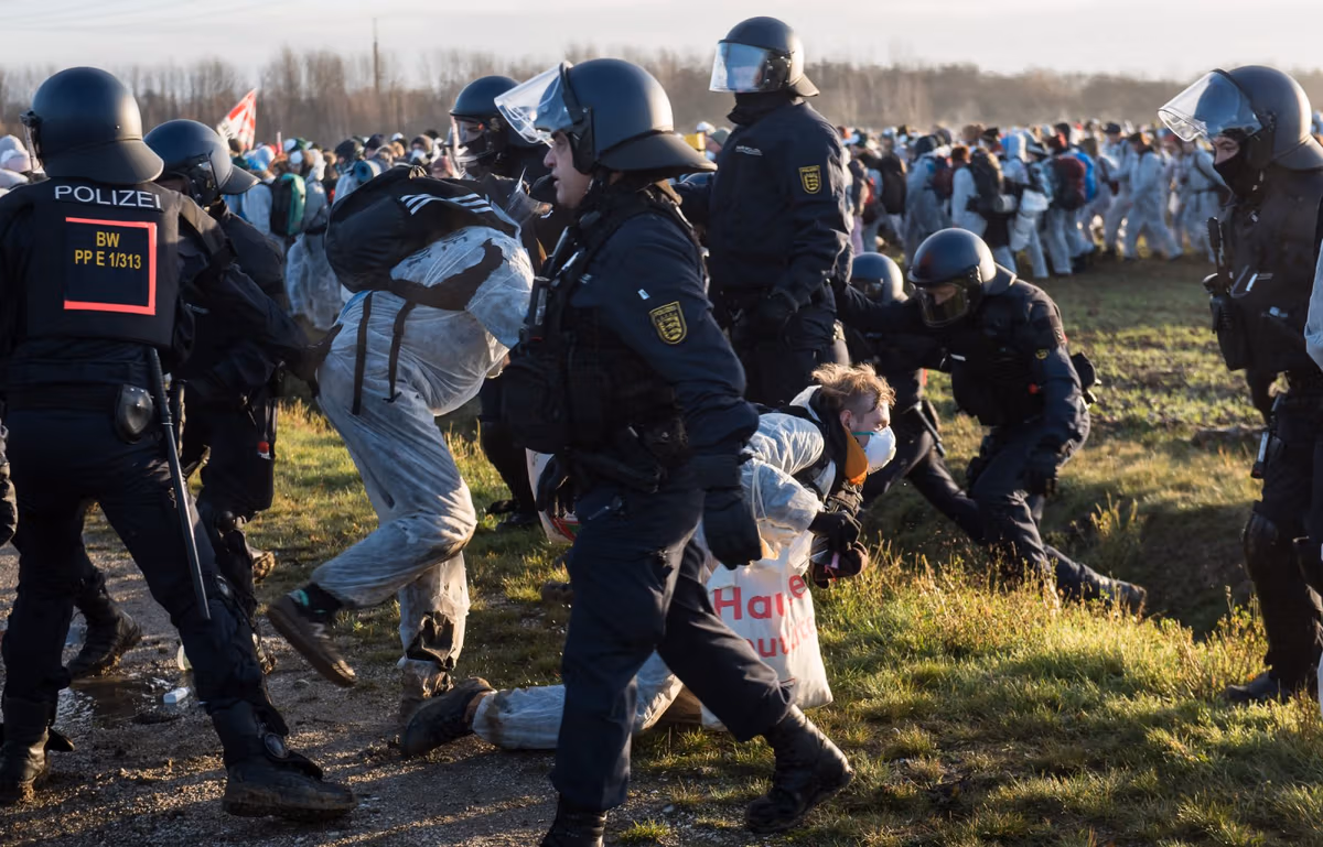 2019 11 30 ende gelende 2400 zewlakk 1403