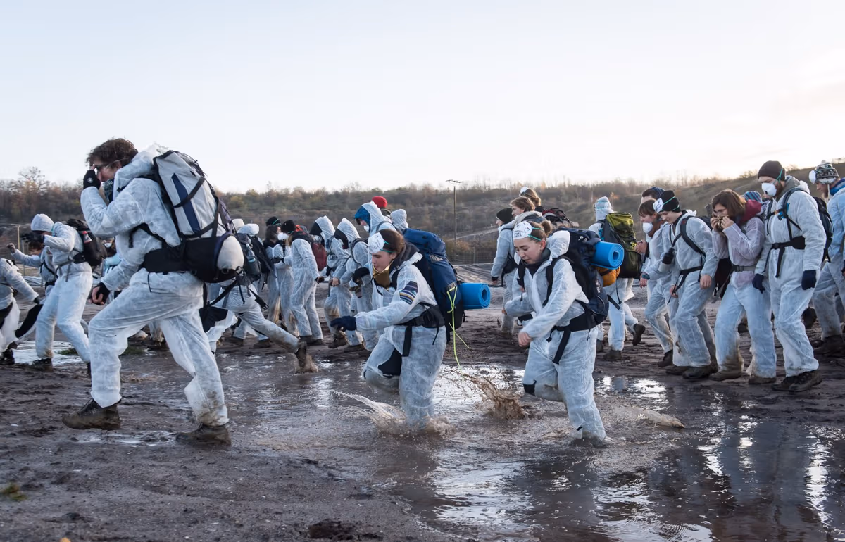 2019 11 30 ende gelende 2400 zewlakk 1517