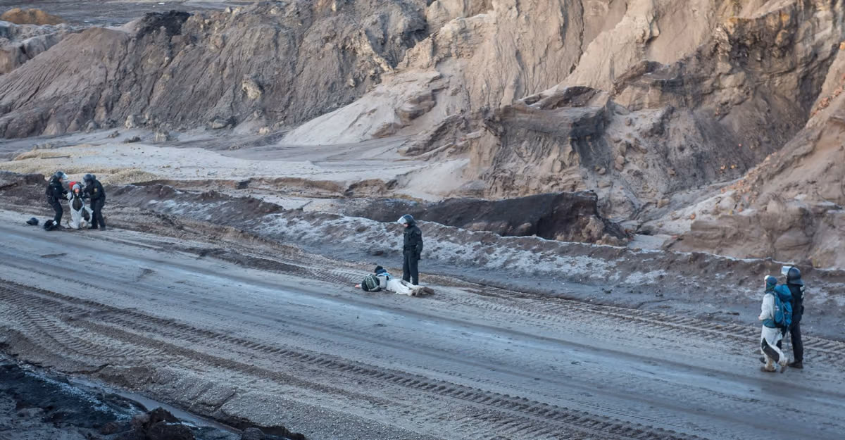 2019 11 30 ende gelende 2400 zewlakk 1535