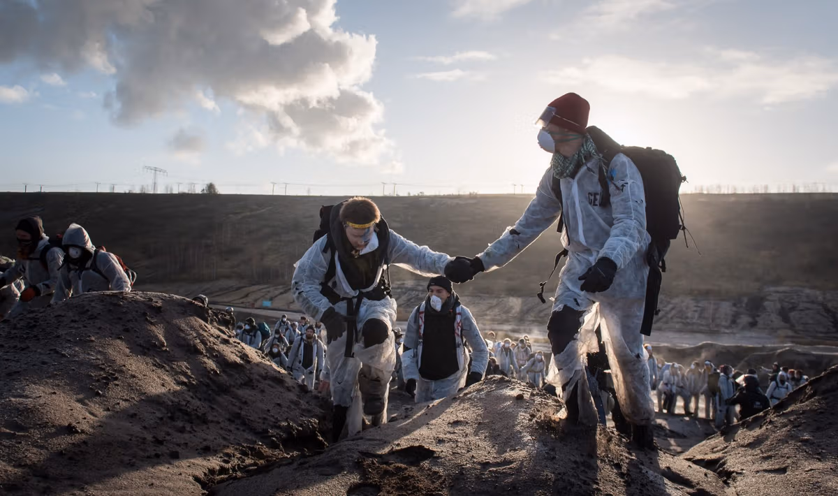 2019 11 30 ende gelende 2400 zewlakk 1593