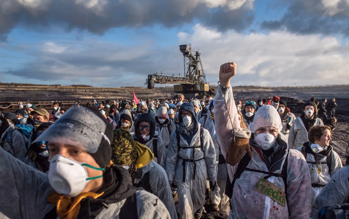2019 11 30 ende gelende 2400 zewlakk 1768