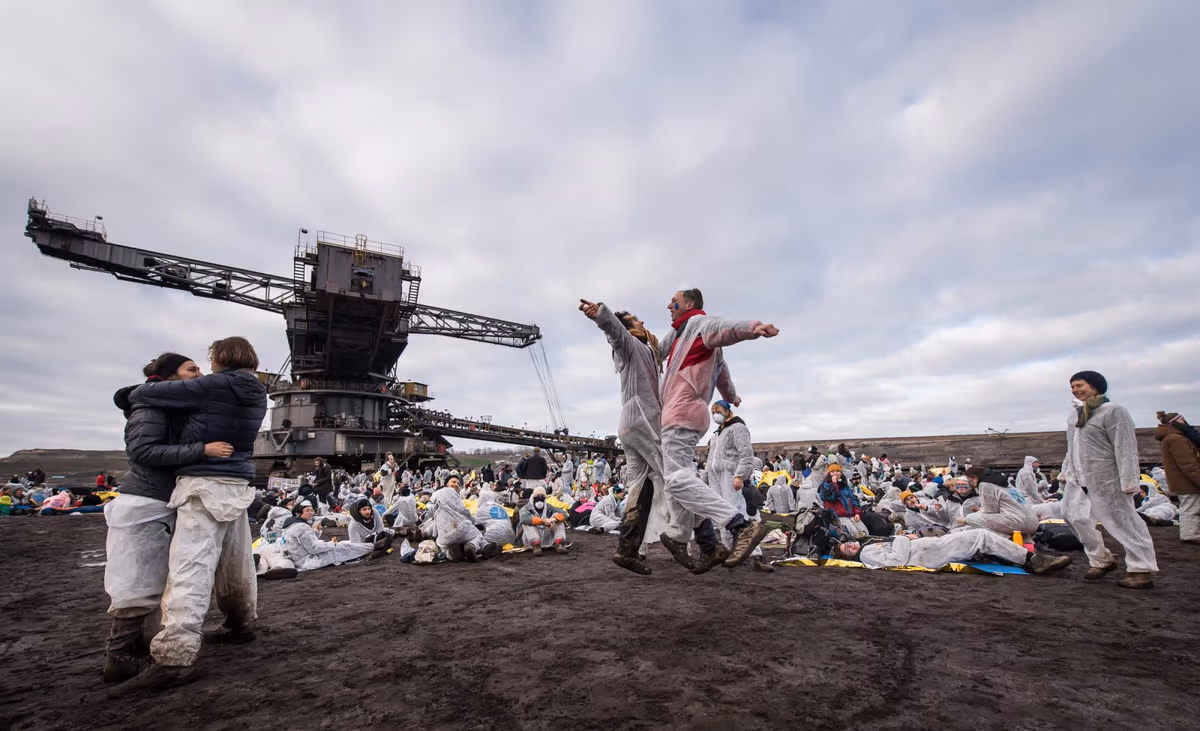 2019 11 30 ende gelende 2400 zewlakk 2066