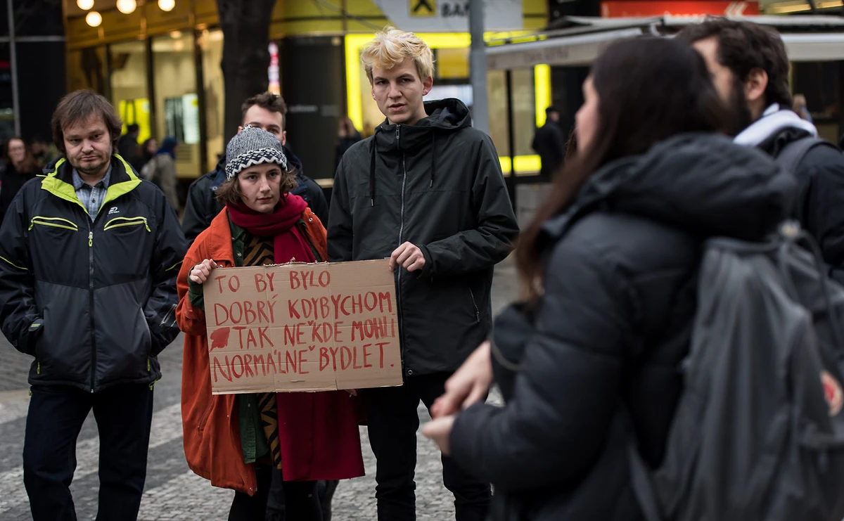 2020 02 14 airBNB 2400 zewlakk 8838