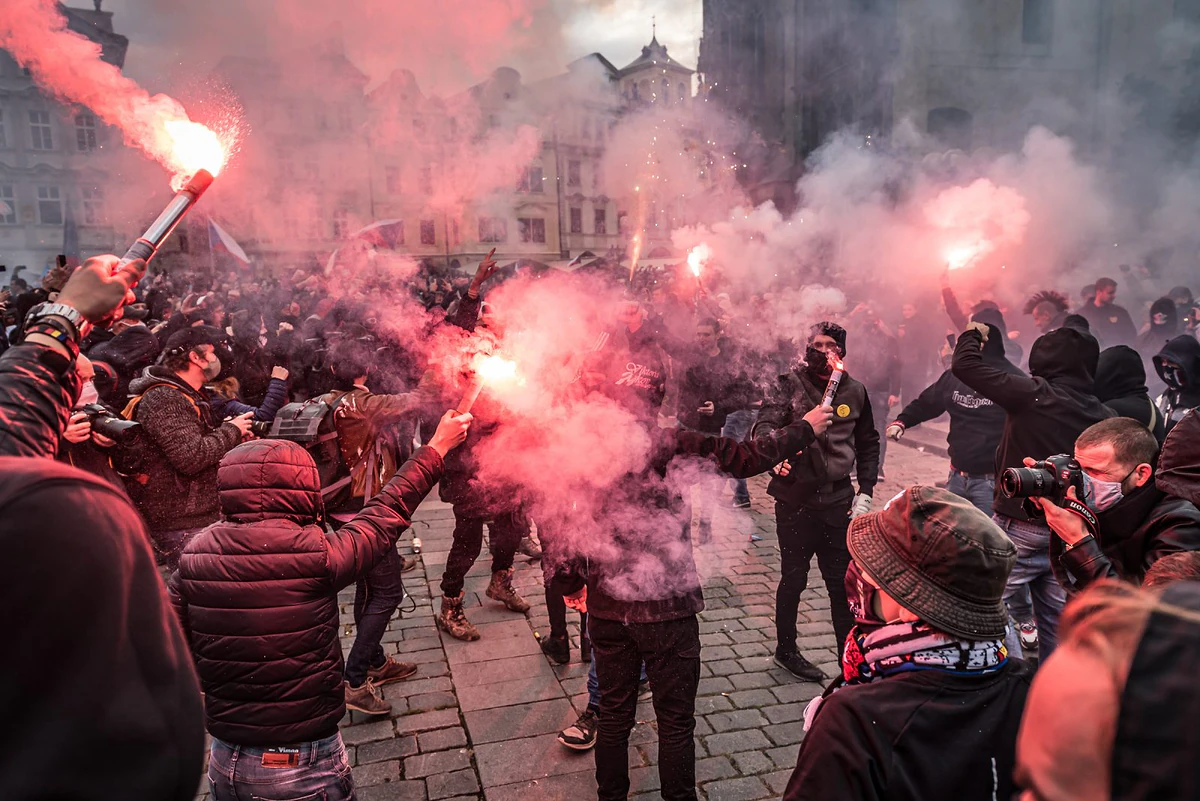 2020 10 18 staromak hooligans 2400px zewlakk 2230