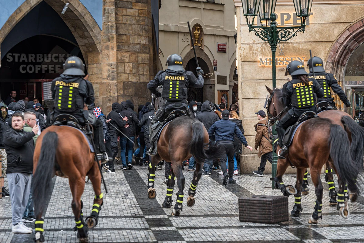 2020 10 18 staromak hooligans 2400px zewlakk 2812