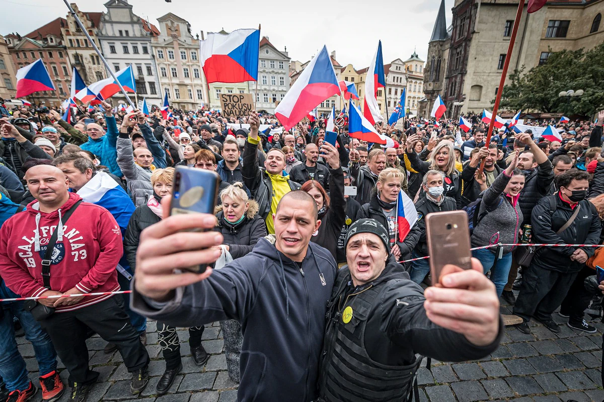 2020 10 18 staromak hooligans 2400px zewlakk 3641