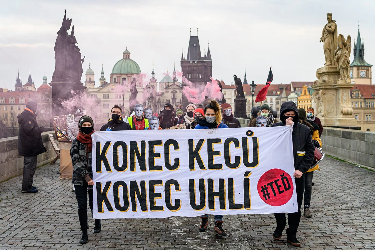 2020 12 04 deo uhelna komise 2400px zewlakk 7280