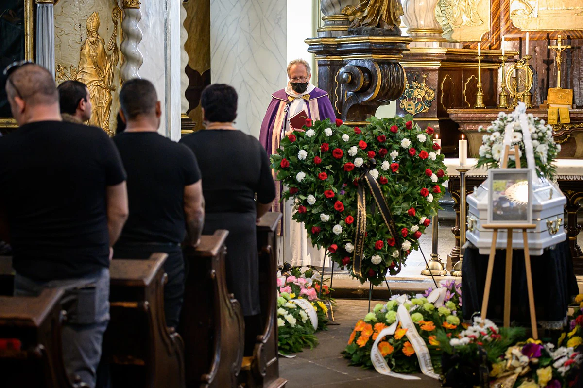 2021 07 24 teplice pohreb 2400px 0081