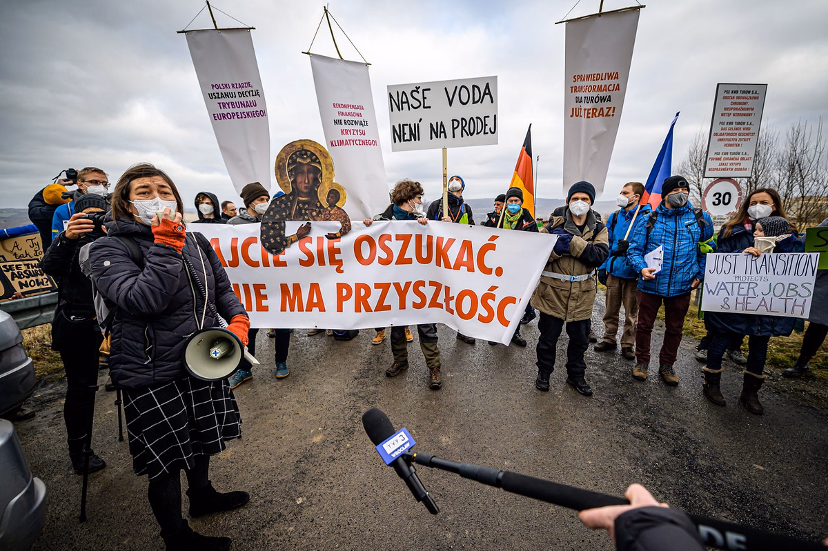 2022 01 15 demo turow 2400px 2505