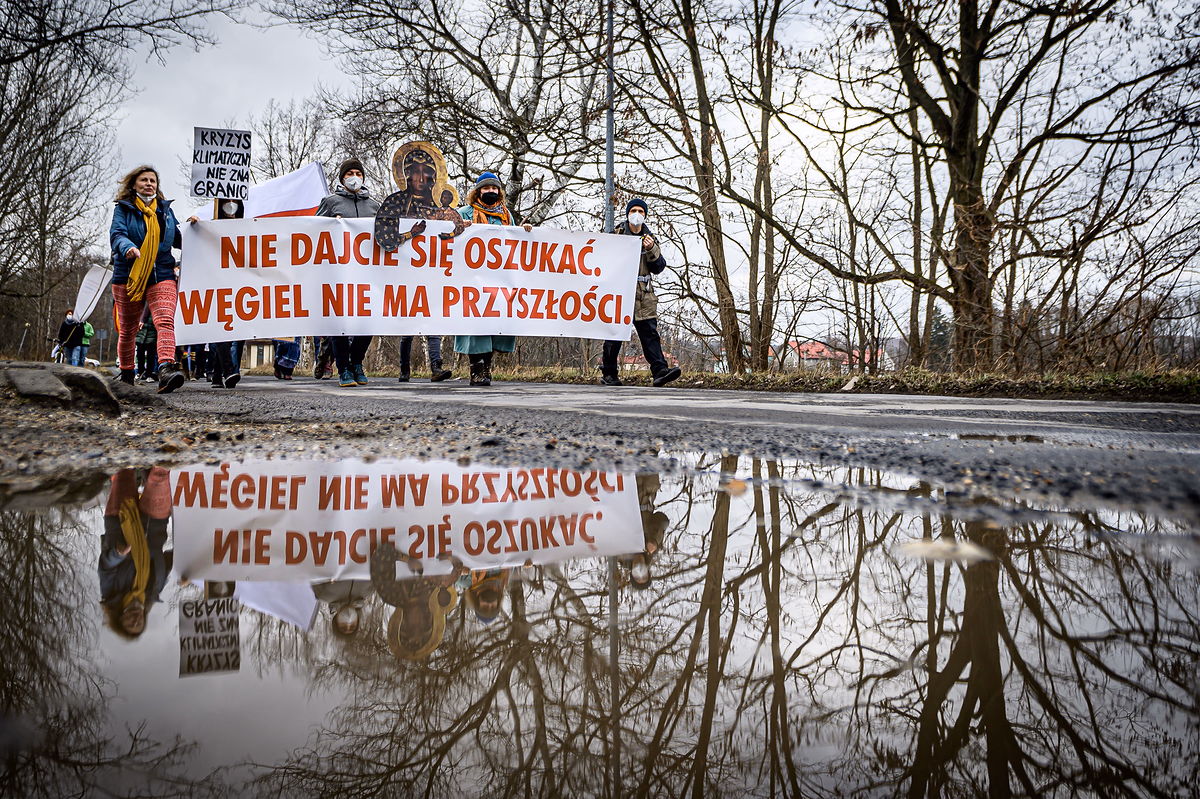 2022 01 15 demo turow 2400px 2747