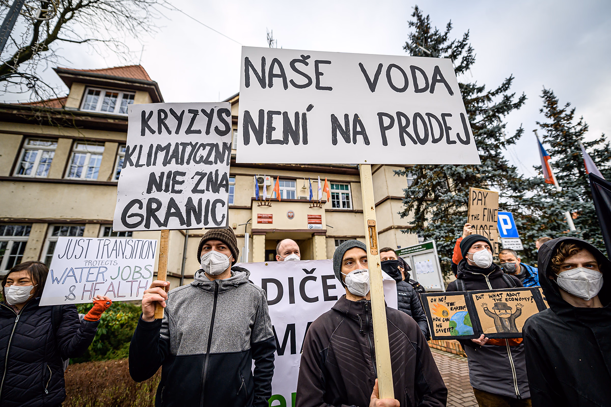 2022 01 15 demo turow 2400px 2894