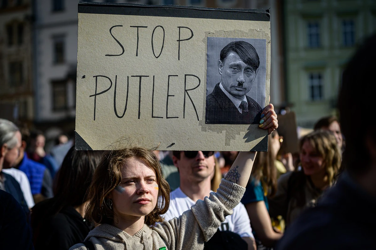 2022 03 26 rusove proti putinovi 2400px 3274