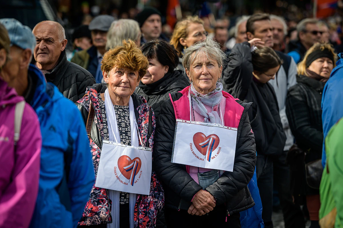 2022 09 28 demo vaclavak 2400px 3254 e1664404188766