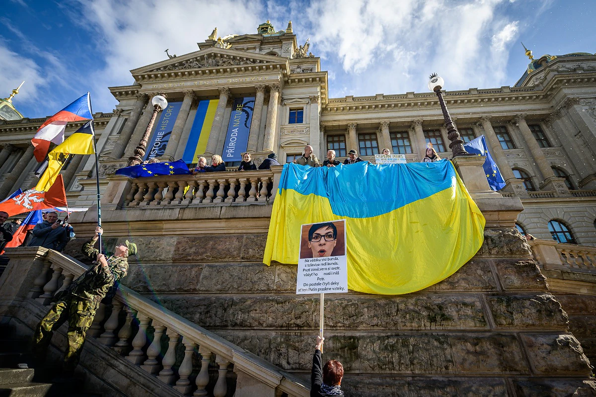 2022 09 28 demo vaclavak 2400px 3411 e1664403935235
