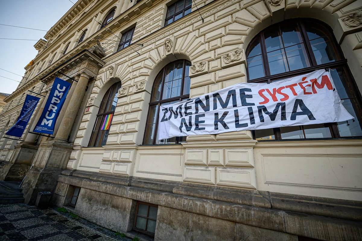 2022 11 14 univerzity za klima 2400px 1076