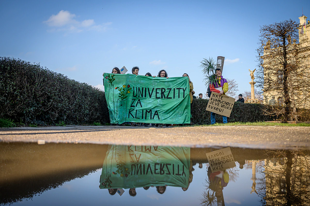 2022 11 14 univerzity za klima 2400px 1274