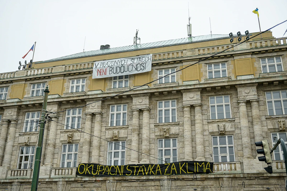 2022 11 17 stavka za klima 2400px 3903