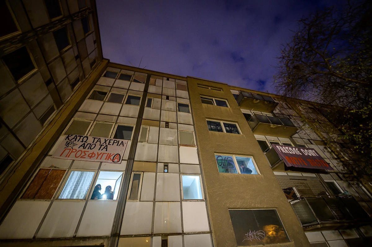 „Je absurdní, aby vedle sebe existovaly prázdné domy a lidé bez domova,“ vzkazují squatteři z obsazeného domu 15 2022 11 26 squat nova solidarira 1400px 3277