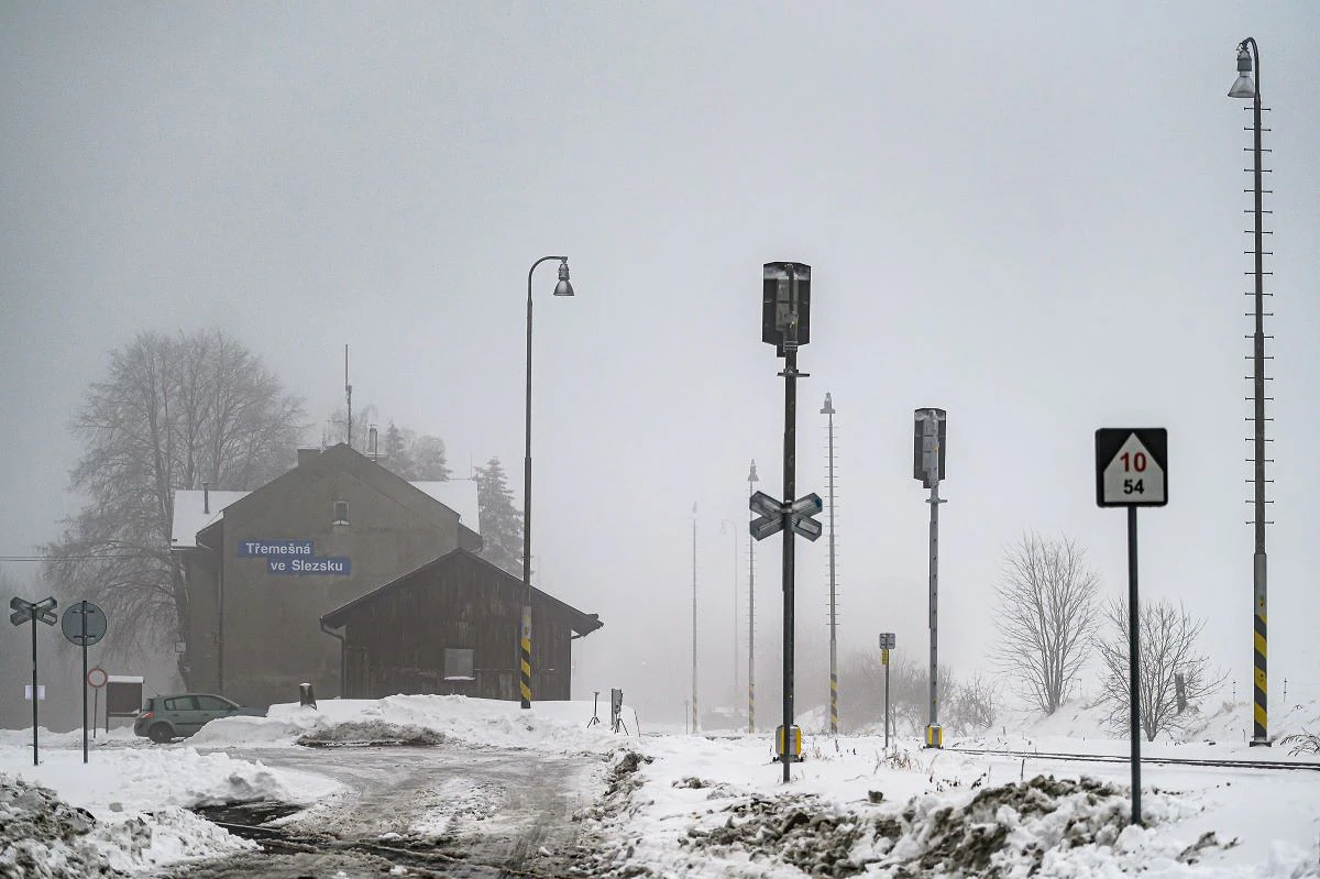 5 Nadrazi v Tremesne. Foto Petr Zewlakk Vrabec