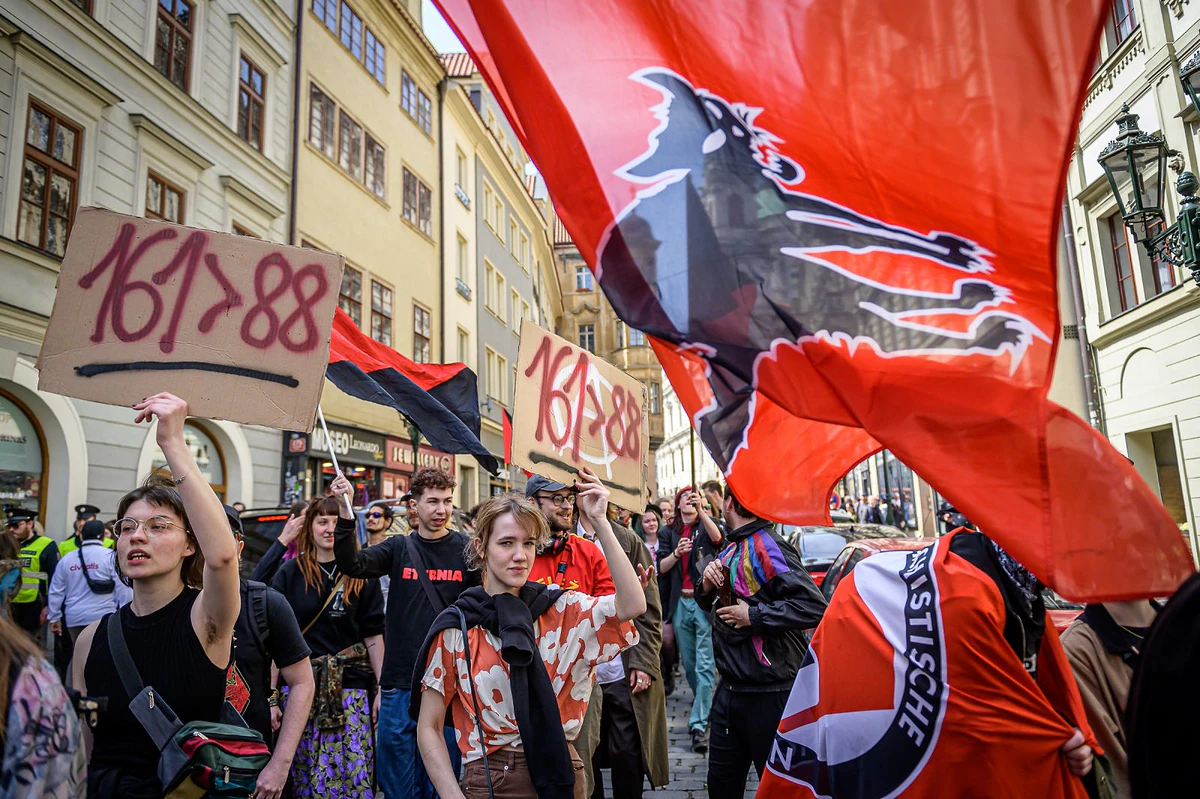 2023 05 01 anarchisticky 1 maj 2400px 8067