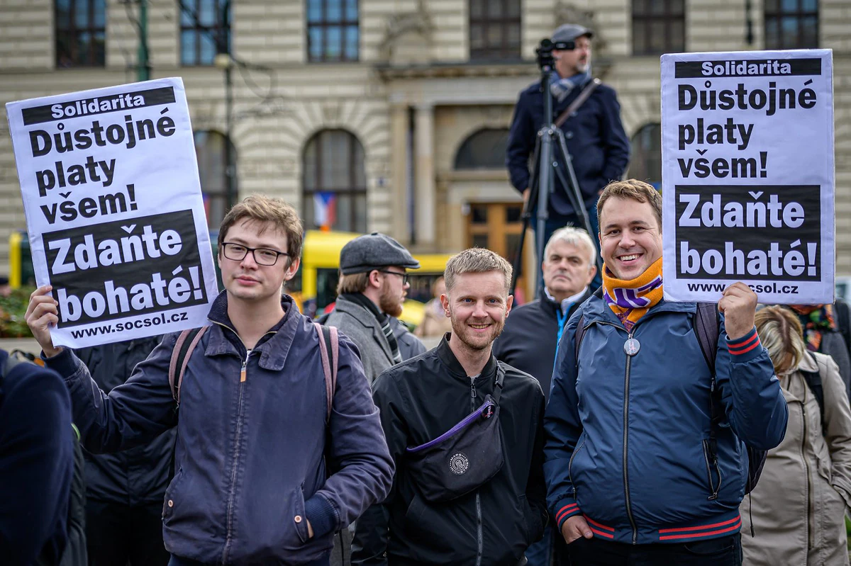Fotoreport: Humanitní fakulty se rozhodly bojovat za práva pracujících. Tedy za svá práva 2 2023 10 17 vysokoskolska stavka 2400px 1027
