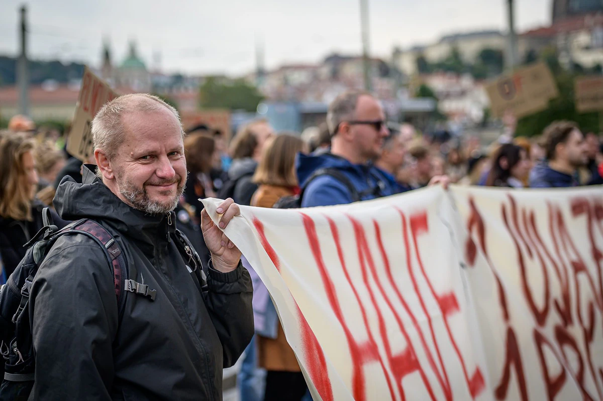 Fotoreport: Humanitní fakulty se rozhodly bojovat za práva pracujících. Tedy za svá práva 10 2023 10 17 vysokoskolska stavka 2400px 1165
