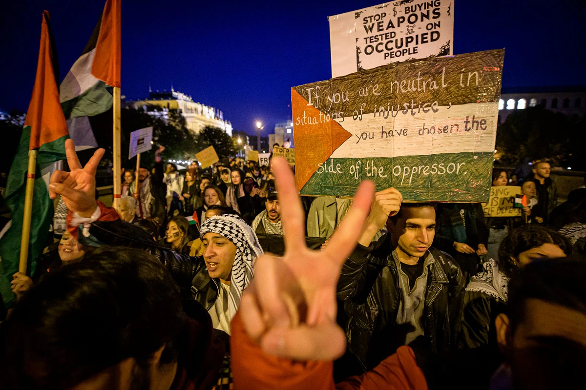 2023 10 18 free palestine 2400px 3049