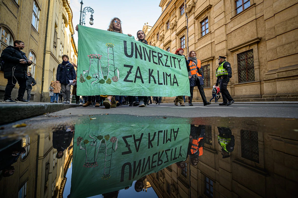 2023 11 17 pochod za klima 2400px 9214