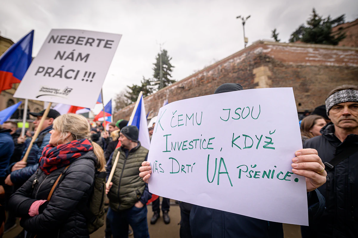 2024 03 07 demo zemedelci strakovka 2400px 6936