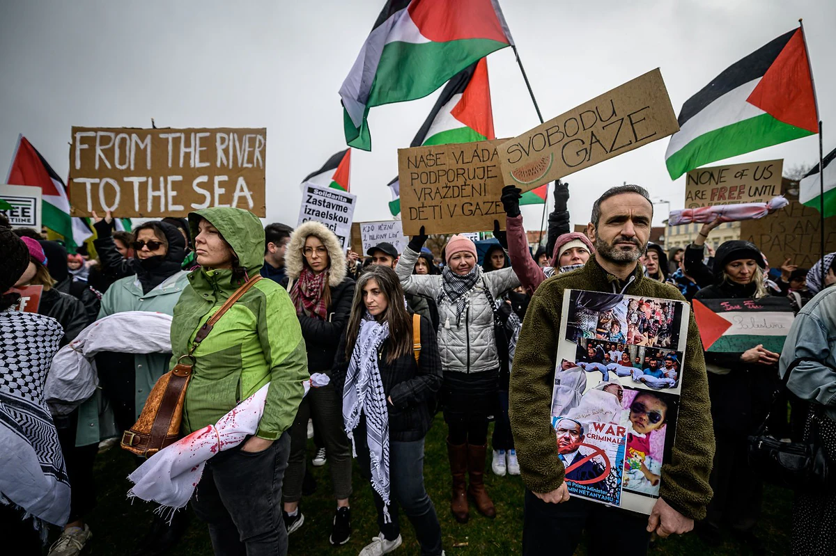 2024 03 24 demo free gaza klarov 2400px 1987