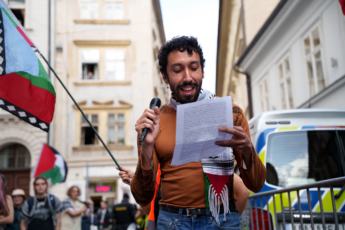 „Terorismus podporuje česká vláda, ne propalestinští aktivisté.“ Prahou prošla demonstrace na podporu Jesuse 3 dsc04919 scaled e1752735680222