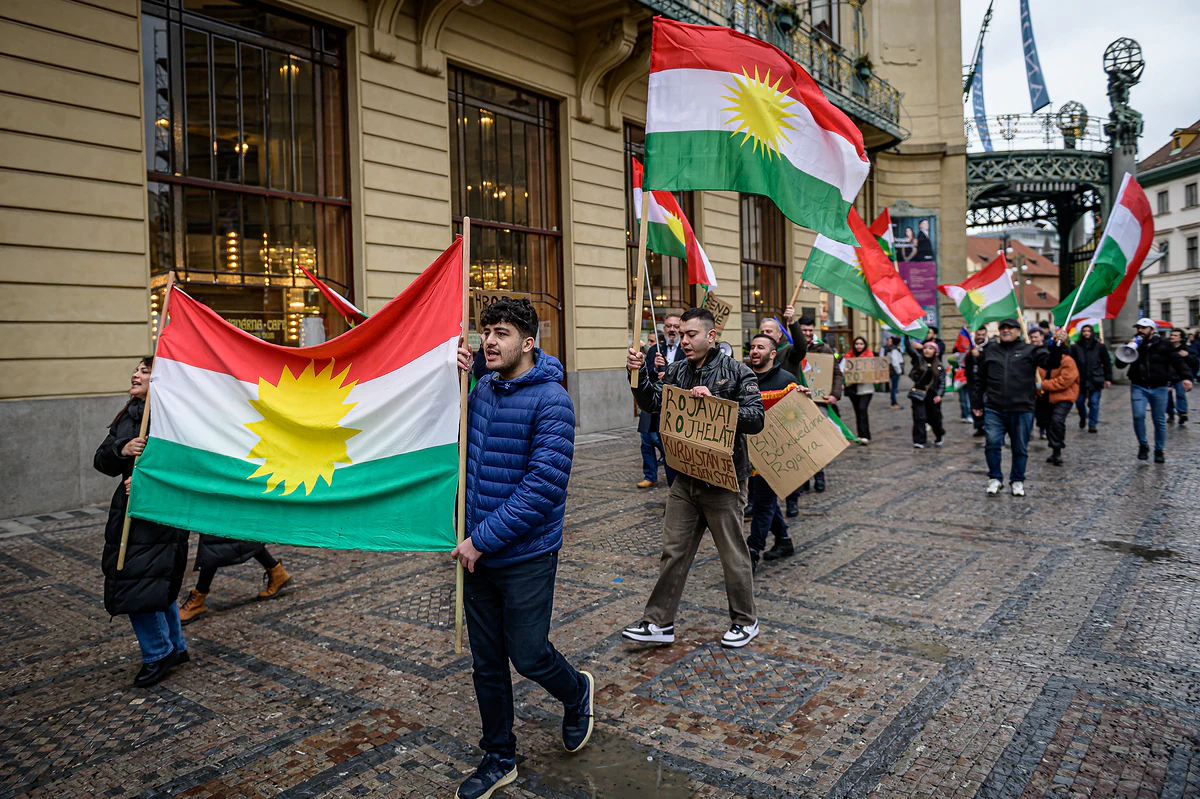 2026 02 22 kurdove nam republiky 2400px 1836 e1771779701477
