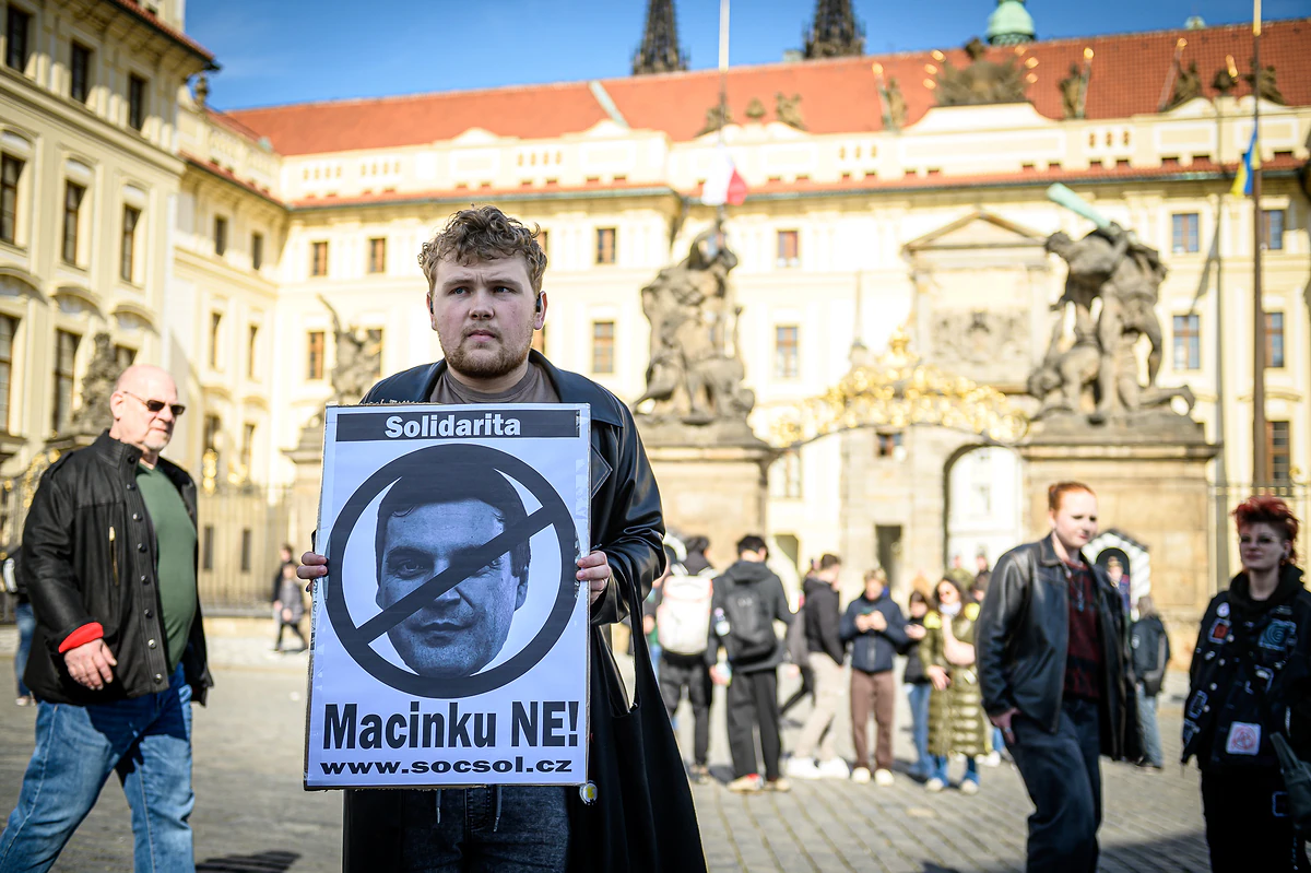 2026 03 28 demo 161 hradcany 2400px 0239